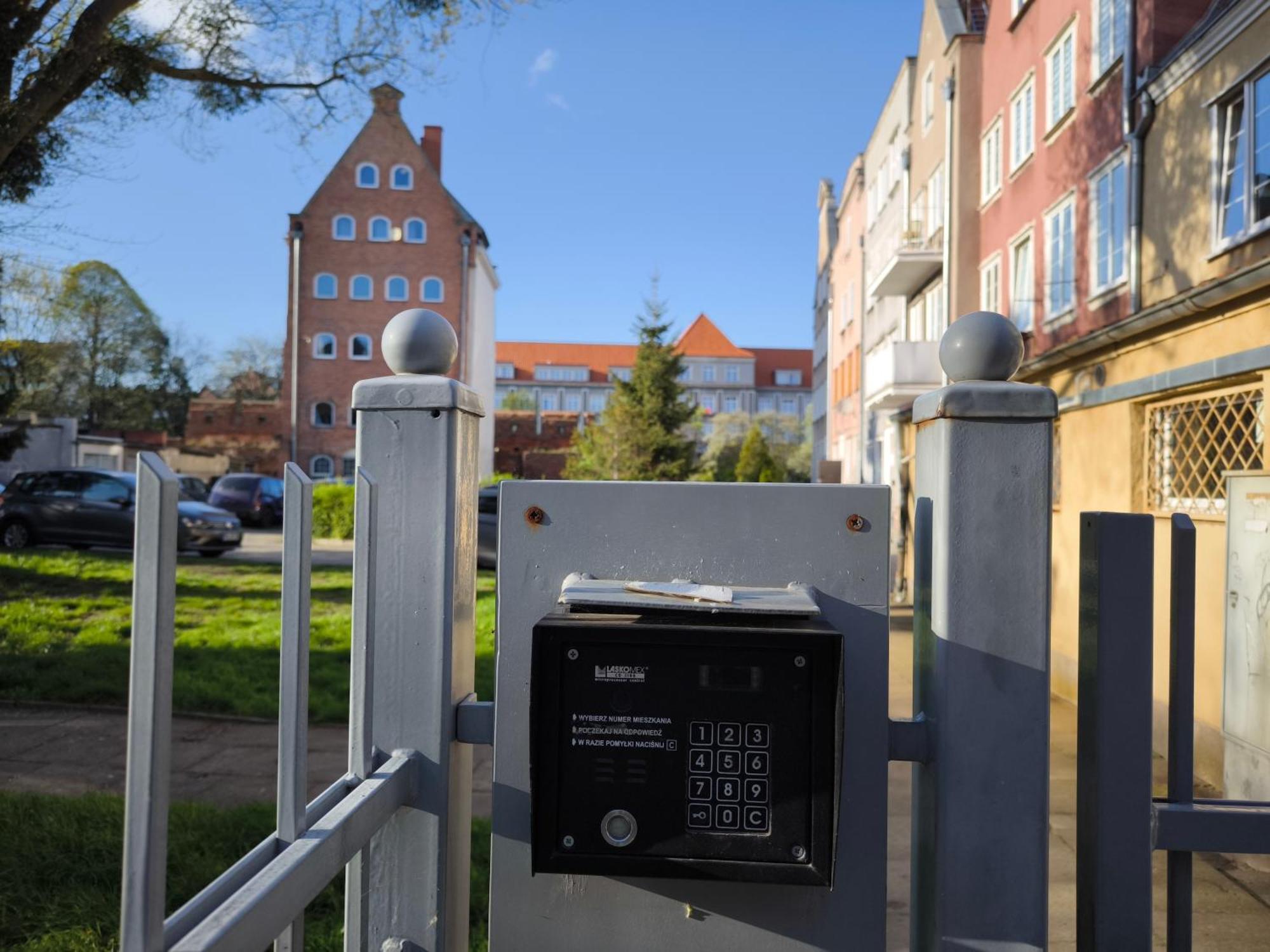 Central Apartments Fishmarkt & Parking Gdansk Luaran gambar
